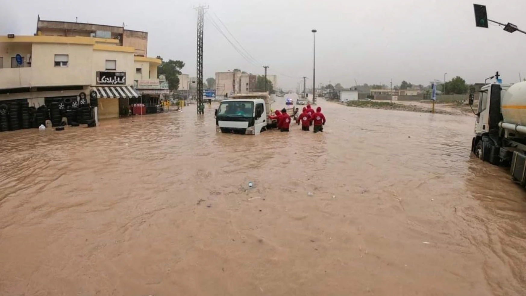 Libya'daki sel felaketinde can kaybı 5 bini aştı