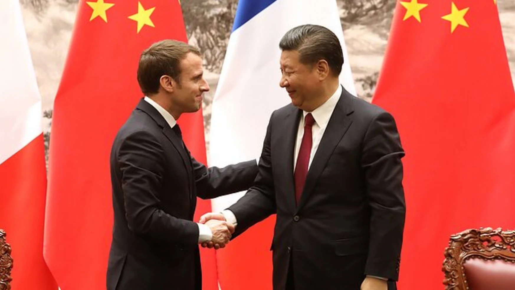 Macron, Çin'le gerilimi tırmandıracağı için NATO'nun Japonya'da büro açmasına karşı
