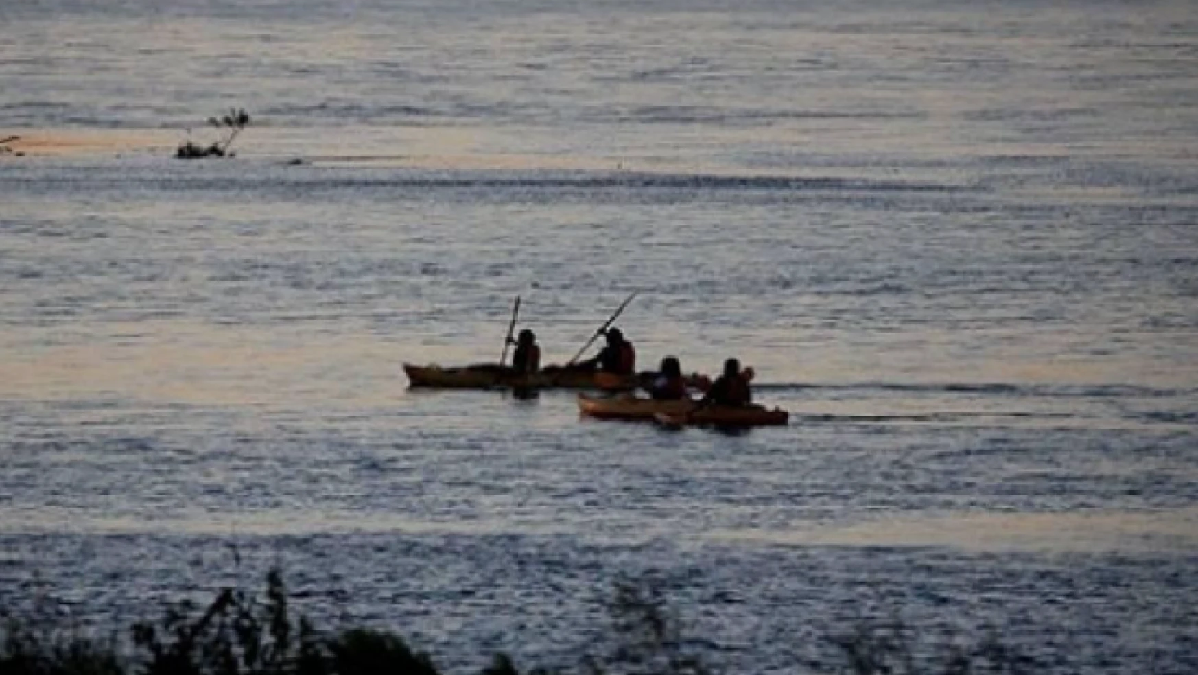 Nijerya'da tekne alabora oldu: 15 çocuk öldü, 25 kişi kayıp