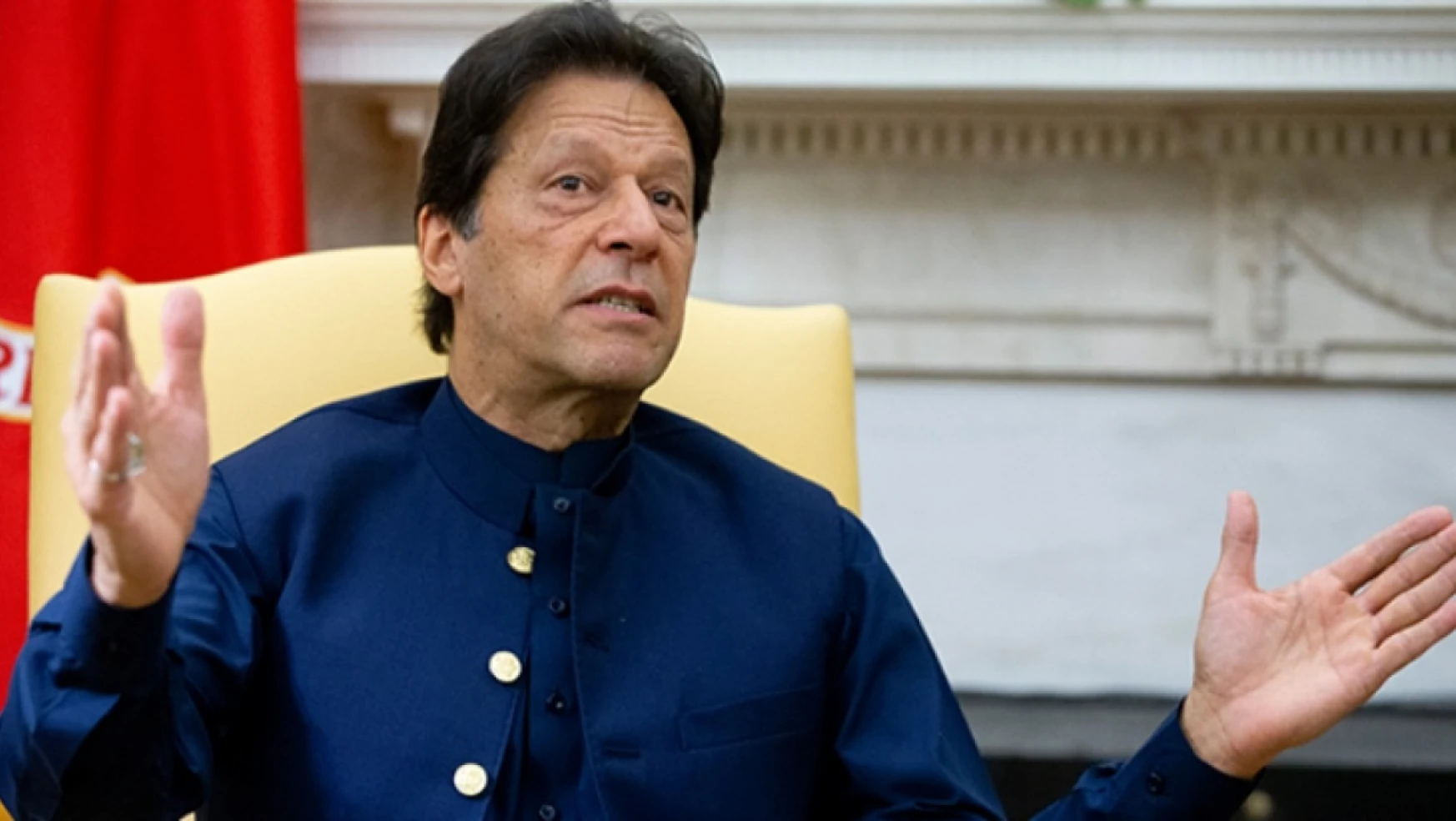 Pakistan eski başbakanı Imran Khan yolsuzluk iddiasıyla tutuklandı