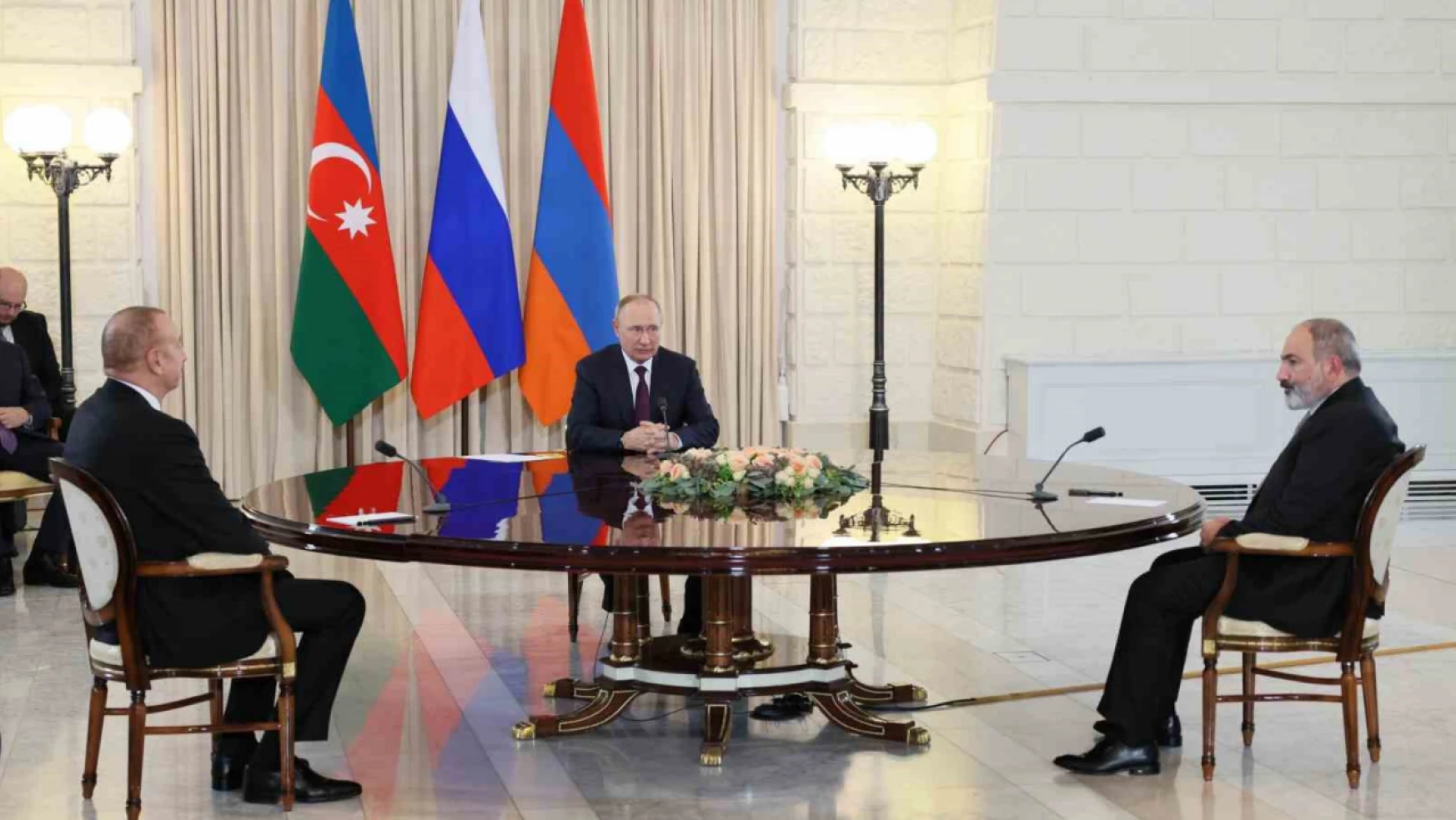 Putin, Aliyev ve Paşinyan 25 Mayıs'ta Moskova'da bir araya gelecek
