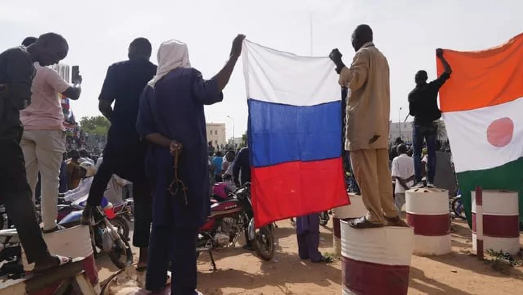 Rus askeri eğitmenler Nijer'de