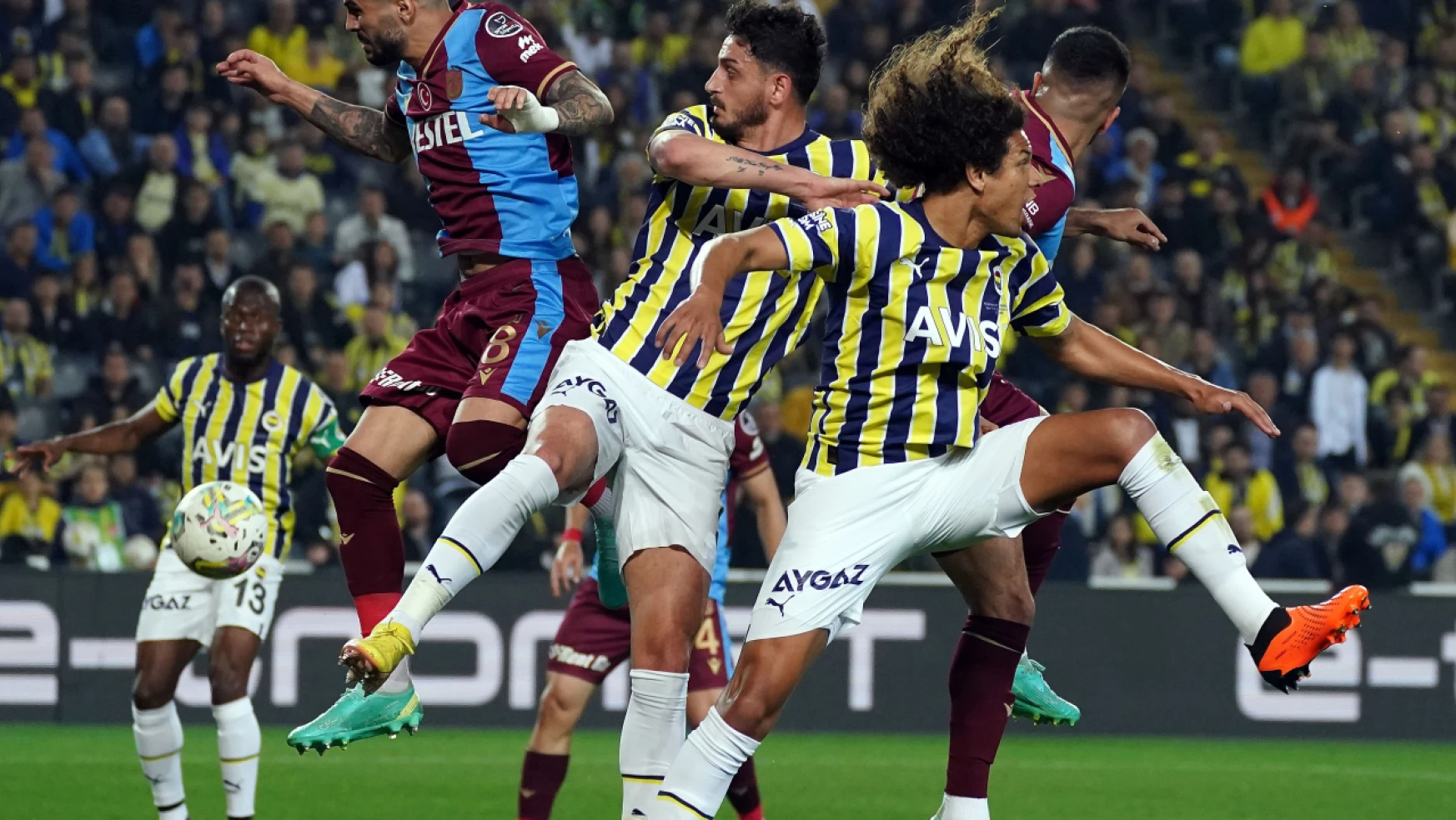 Fenerbahçe: 3 - Trabzonspor: 1 (Maç sonucu)