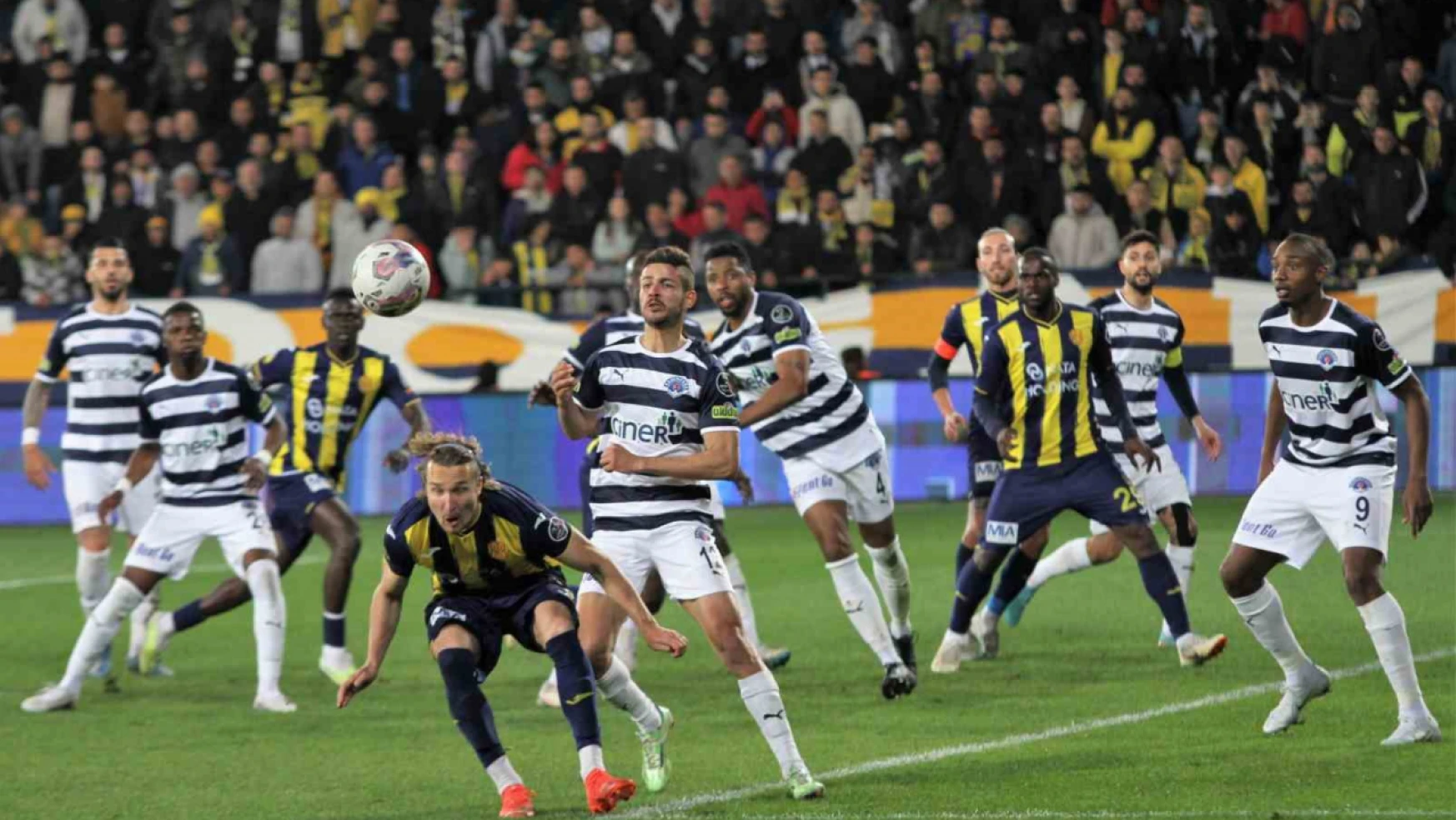 Spor Toto Süper Lig: MKE Ankaragücü: 0 - Kasımpaşa: 0  Maç sonucu