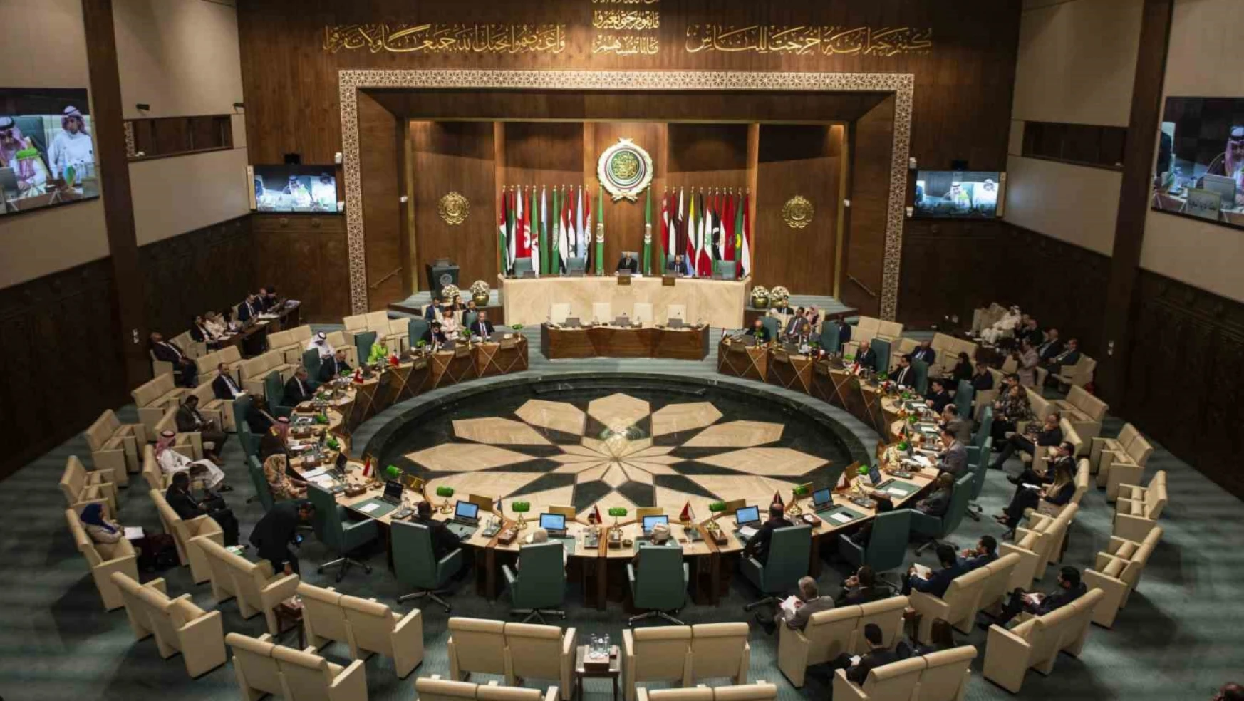 Suudi Arabistan Kralı Selman'dan Esad'a Arap Birliği Zirvesi daveti