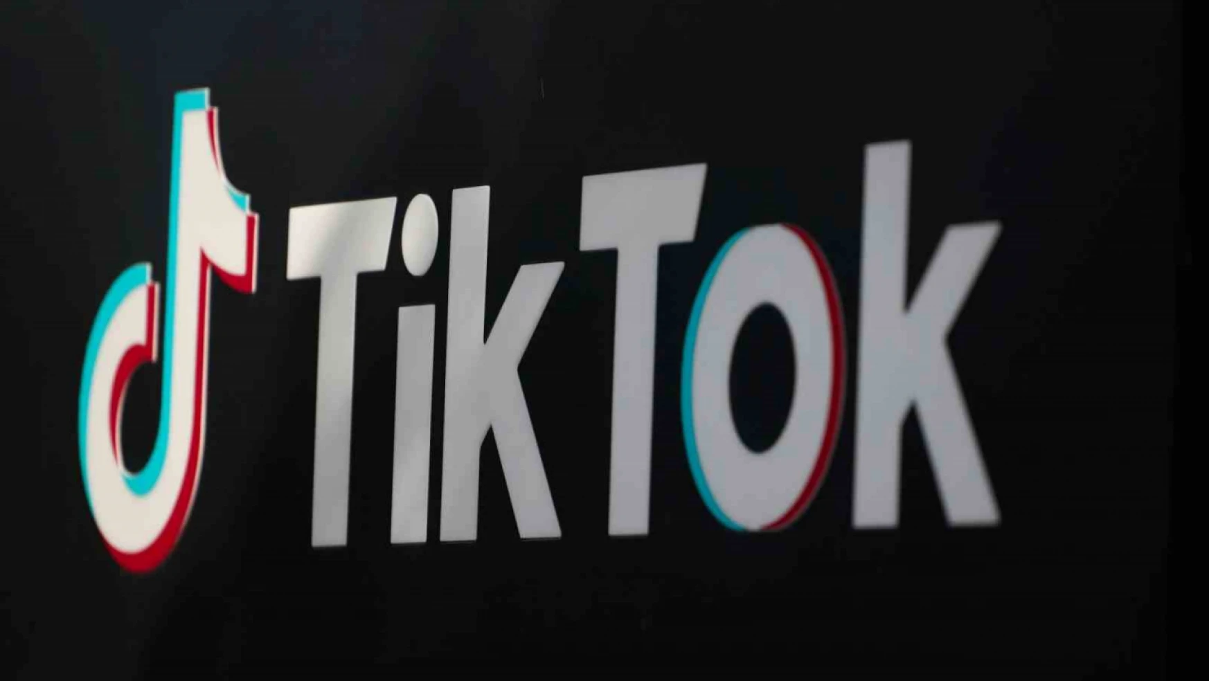Temsilciler Meclisi'nden TikTok'un ABD'de yasaklanmasına dair ilk onay