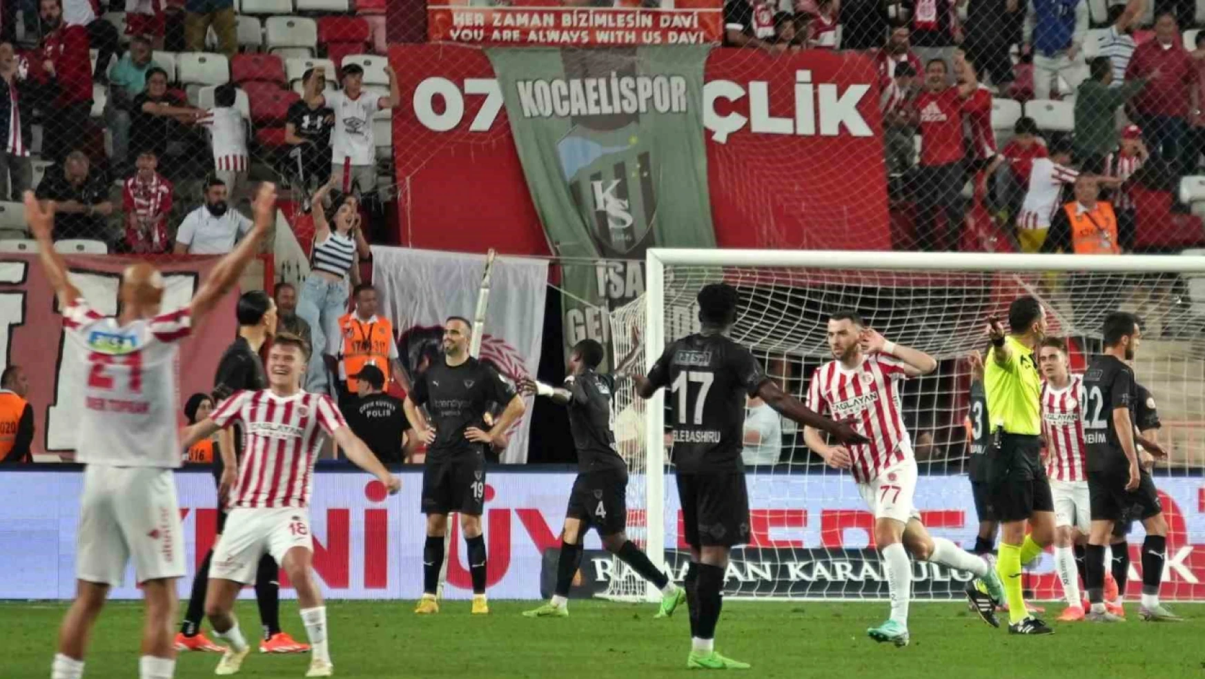 Trendyol Süper Lig: Antalyaspor: 2 - Hatayspor: 1 (Maç sonucu)