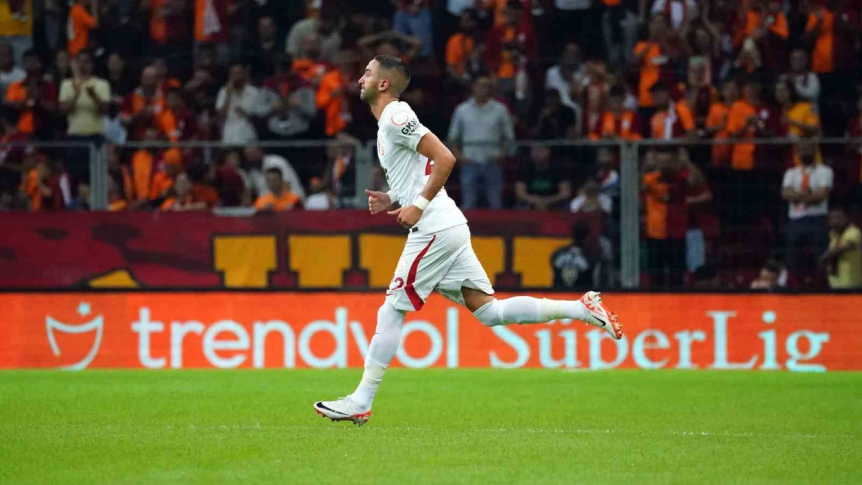 Trendyol Süper Lig: Galatasaray: 4 - Samsunspor: 2 (Maç sonucu)