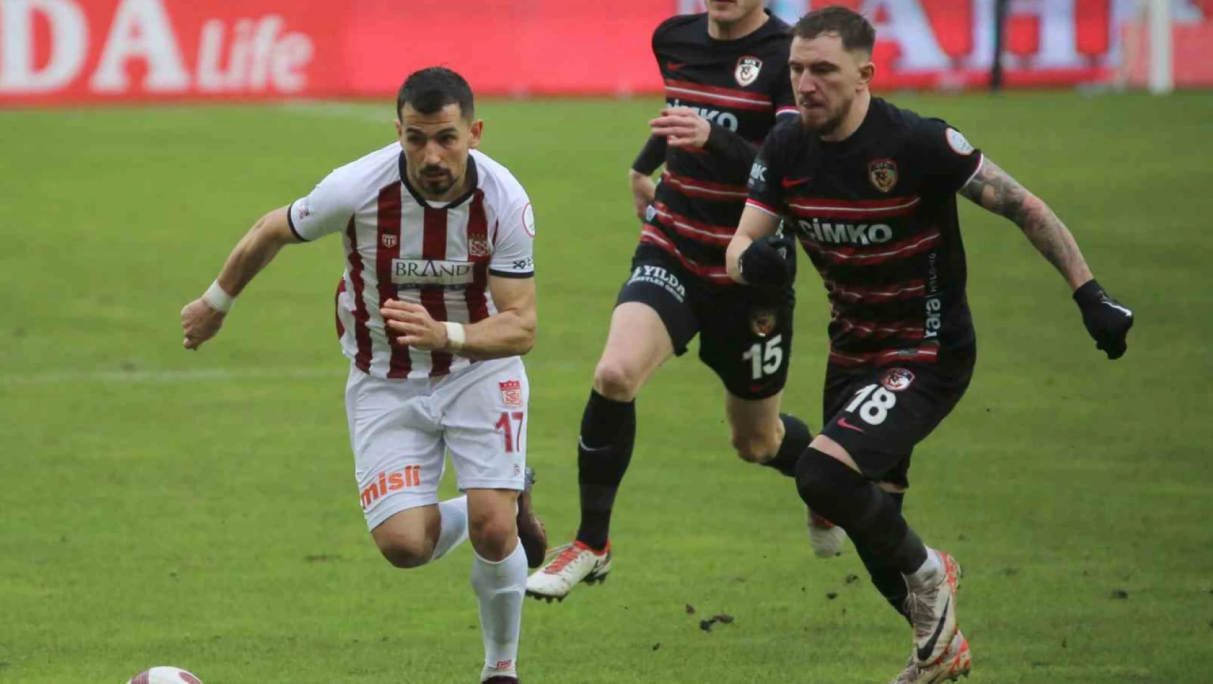 Trendyol Süper Lig: Sivasspor: 2 - Gaziantep FK: 2  (Maç sonucu)