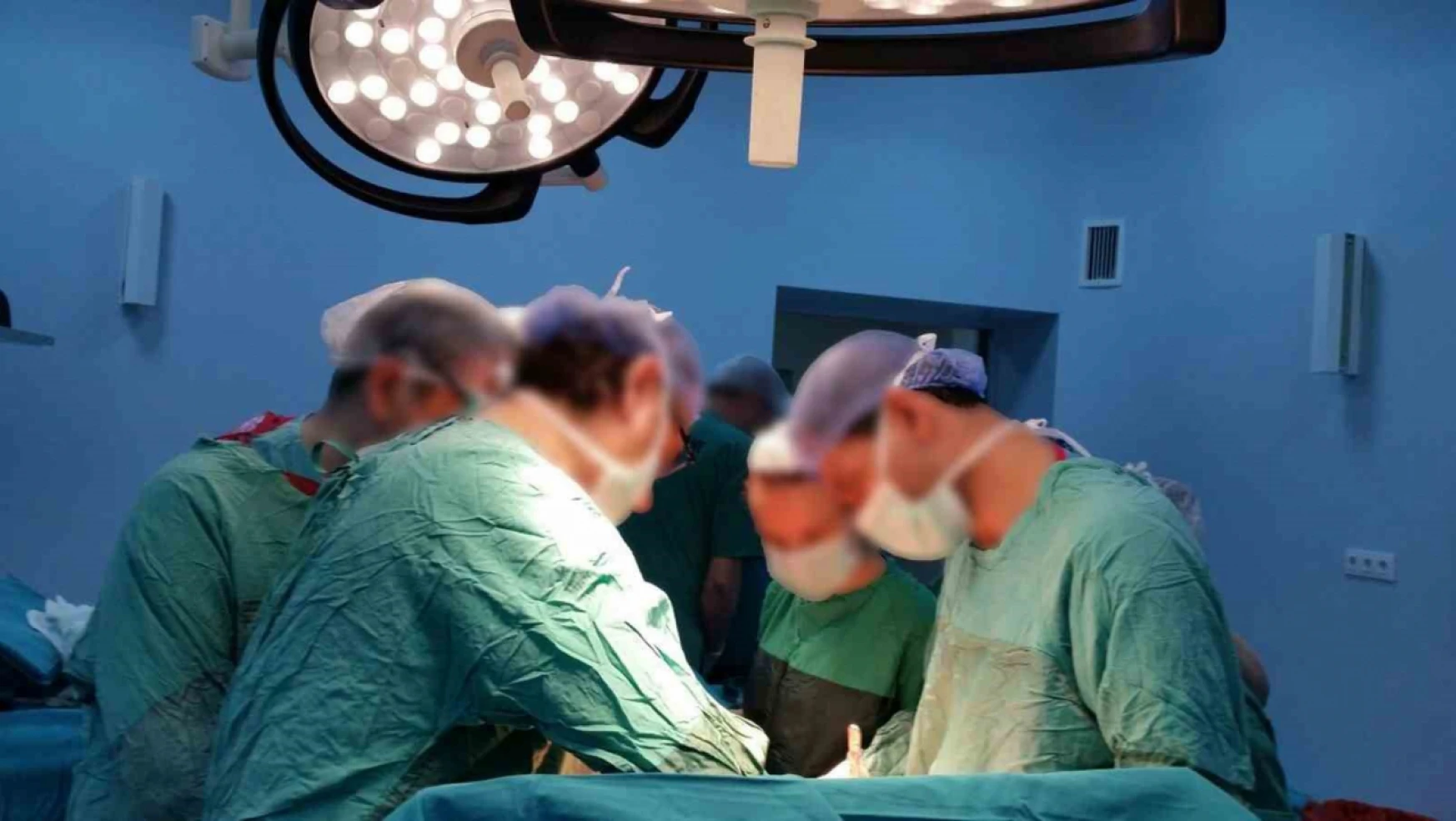 Türkiye'de yaklaşık 30 bin kişi organ nakli olmayı bekliyor