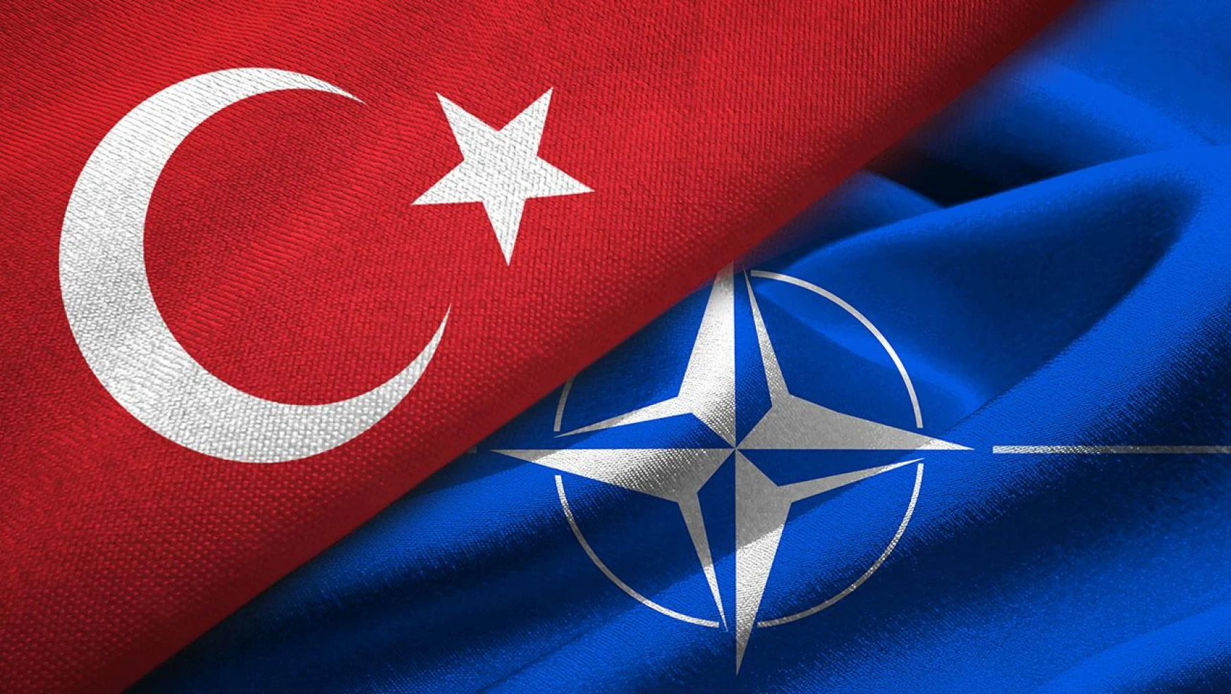 Türkiye'nin NATO'dan ayrılması ya da çıkarılması hala bir hayal.