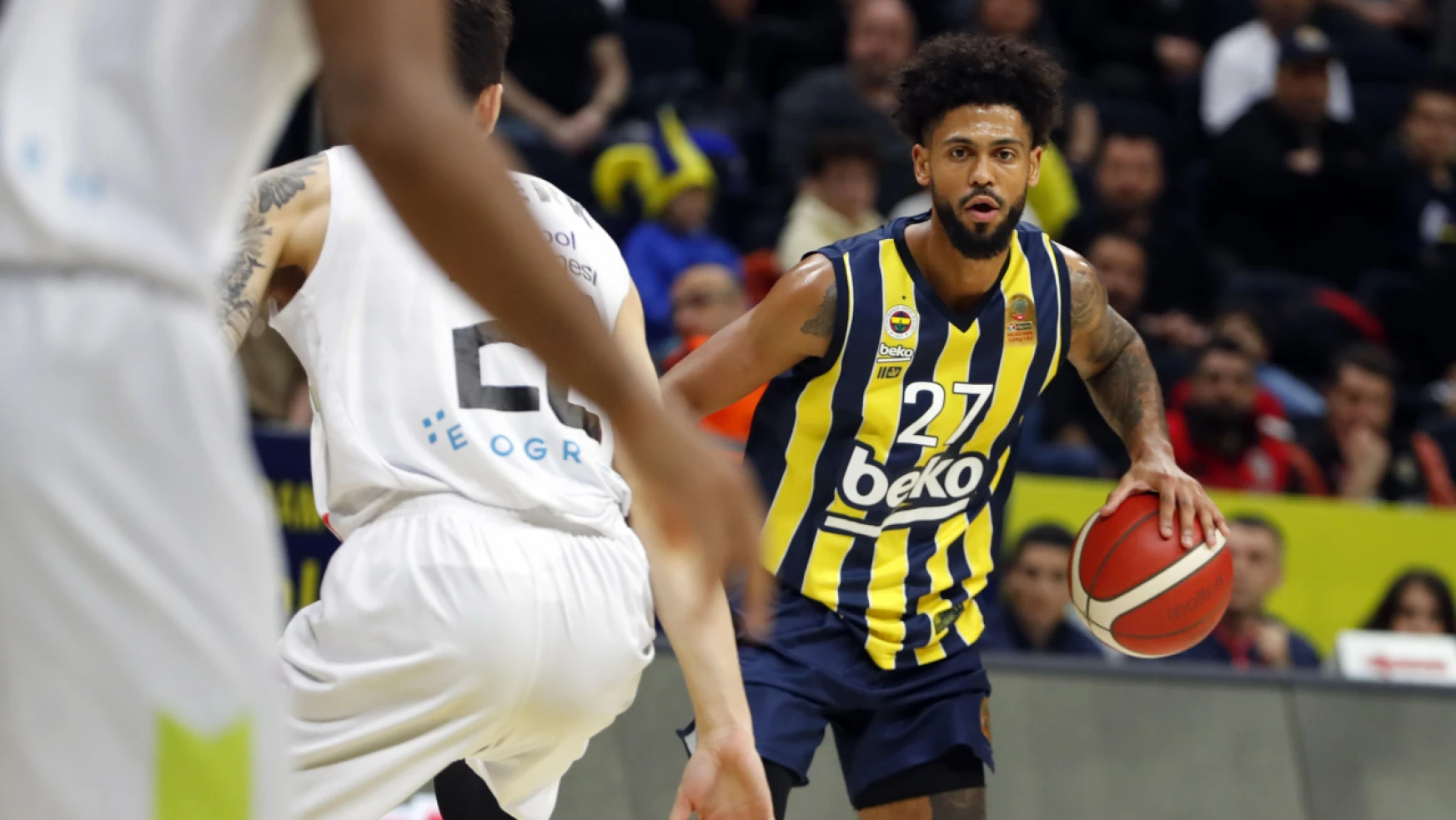 Türkiye Sigorta Basketbol Süper Ligi: Fenerbahçe: 79 - Merkezefendi Belediyesi: 72