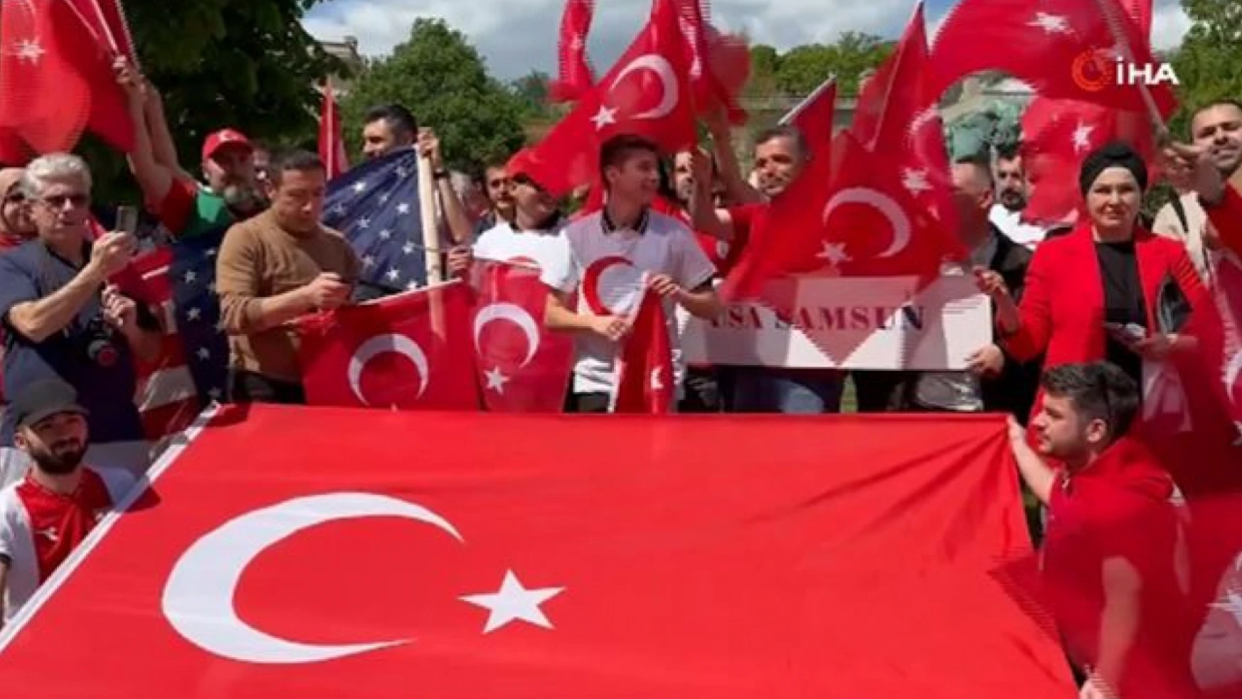 Washington'da Türklerden Ermeni provokasyonuna karşı gösteri