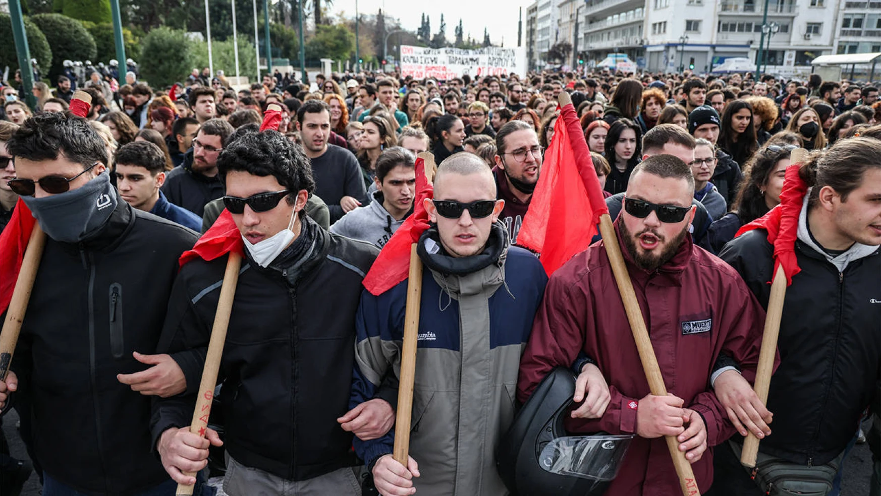 Yunanistan'da öğrenciler, özel üniversitelere karşı 3 gündür sokakta