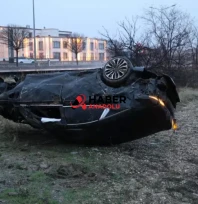 18 yaşındaki sürücü hayatını kaybetti