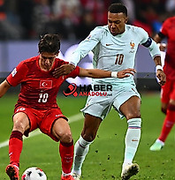 A Milli Futbol Takımımız Fransa'ya mağlup oldu
