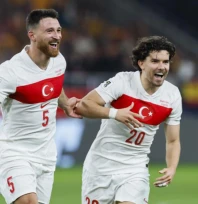 A Milli Takım İspanya'dan 2-2'lik Beraberlikle Ayrıldı