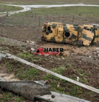 Askeri araç devrildi: 10 asker yaralandı