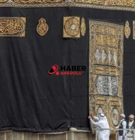 Epstein Dosyalarında 'Kâbe Örtüsü' Skandalı