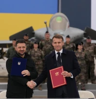 Fransa ve Ukrayna'dan 10 Yıllık Savunma Ortaklığı