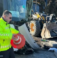Nevşehir'de Midibüs ile Otomobil Çarpıştı