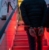 Ulusal seviyede aranan 15 suçlu Türkiye'ye getirildi