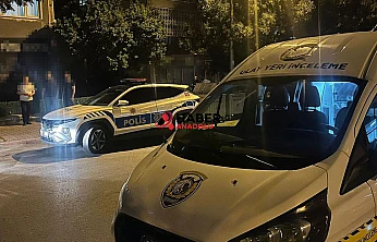 16 yaşındaki genç üvey babasını bıçakladı