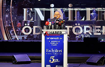 Büyükkılıç, mobilya fuarında firmalarla bir araya geldi