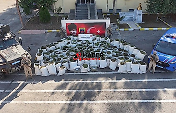 Diyarbakır'da 2 ton 200 kilogram esrar ele geçirildi