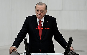 Erdoğan'dan Türkiye merkezli siyaset çağrısı