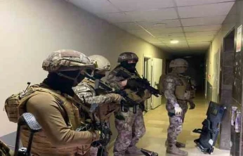 Sahte Banka Reklamlarıyla Vurgun Yapan Çeteye Baskın