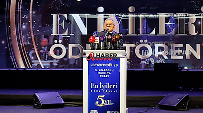 Büyükkılıç, mobilya fuarında firmalarla bir araya geldi