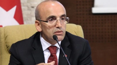 Mehmet Şimşek'ten Bütçe Görüşmelerinde Vergi ve Mali Disiplin Vurgusu