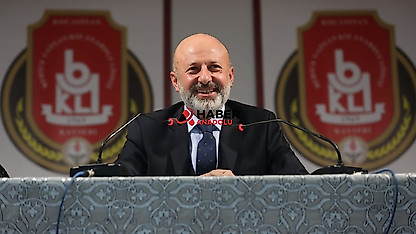 Çolakbayrakdar: Yatırımlarımızın merkezinde gençler var