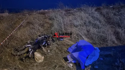 Şarampole devrilen motosikletin sürücüsü öldü