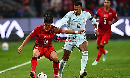 A Milli Futbol Takımımız Fransa'ya mağlup oldu