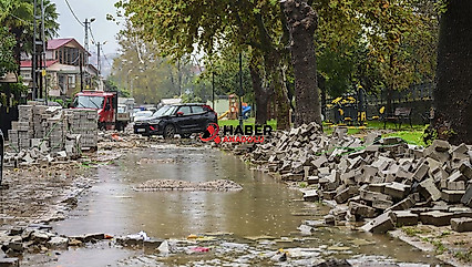 İstanbul'daki afette 9 bin 850 ihbar, 4 kayıp