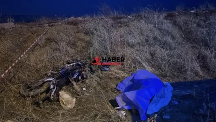 Şarampole devrilen motosikletin sürücüsü öldü