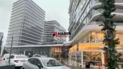 Siteye bırakılan kargo paketi patladı: 2 yaralı