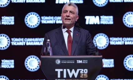 Bakan Bolat: İhracatta 390 Milyar Dolarla Tarihi Rekor