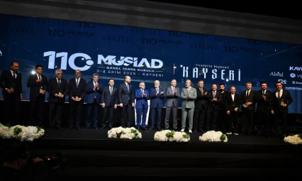 Bakan Yerlikaya ve Başkan Büyükkılıç, MÜSİAD Genel İdare Kurulu Toplantısı'na Katıldı