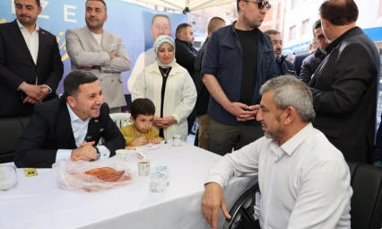 Başkan Arı, Mobil Başkanlık Makamıyla Vatandaşı Sokakta Dinliyor