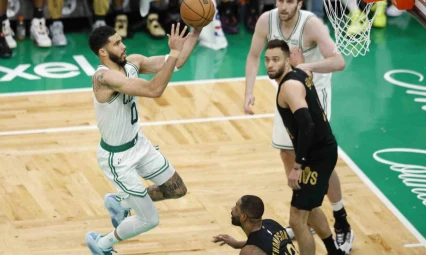 Boston Celtics 25 sayı fark attı, seride 1-0 öne geçti