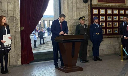 CHP lideri Özel ve SPD Eş Genel Başkanı Lars Klingbeil'den Anıtkabir'e ziyaret