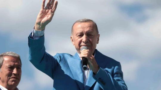IMF'yi Türkiye'den gönderince Babacan'ın yüzü kızardı