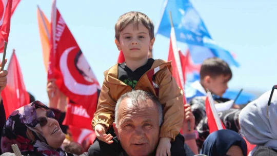 IMF'yi Türkiye'den gönderince Babacan'ın yüzü kızardı