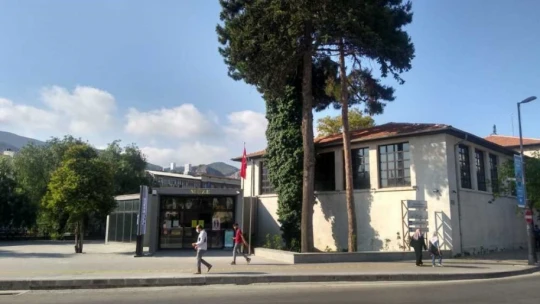 Depremde zarar gören tarihi yapılar aslına uygun şekilde onarılacak