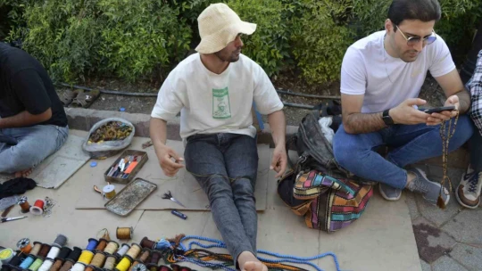 Türkiye'de kahvesi, Irak'ta tesbihi yapılıyor