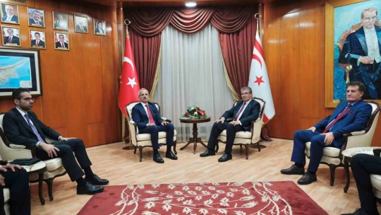 Ulaştırma ve Altyapı Bakanı Uraloğlu, KKTC Cumhurbaşkanı Tatar ile görüştü