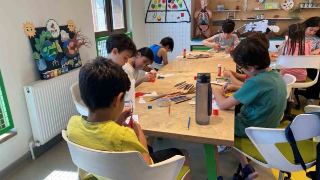 'Uzay Yolculuğumuz Devam Ediyor' etkinliği Bilim Fatih'te gerçekleşti
